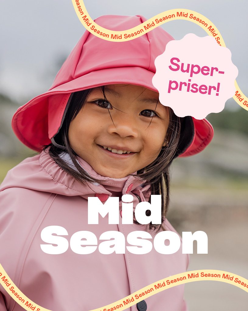 Leende barn i rosa regnkläder, text “Mid Season” och etikett “Super-priser!”